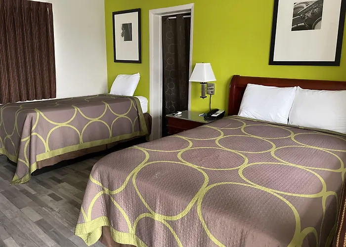 Inn Rodeway 3*