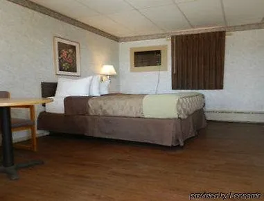 Rodeway 3*