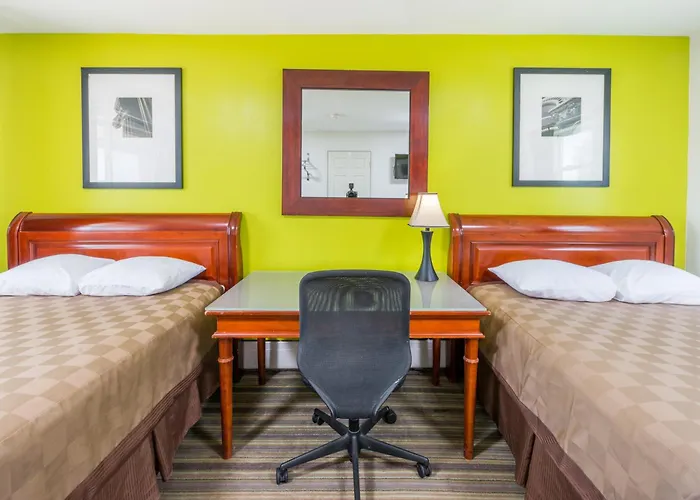 Inn Rodeway Pittsfield